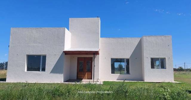 CASA QUINTA  A ESTRENAR.