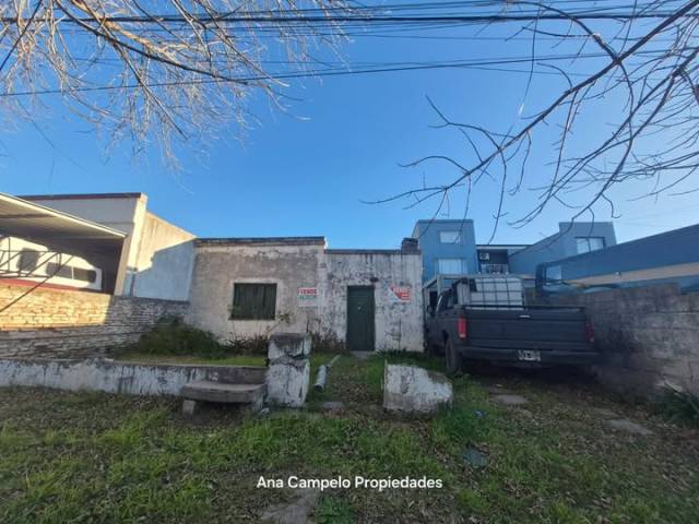 LOTE CON PEQUEÑA CONSTRUCCION